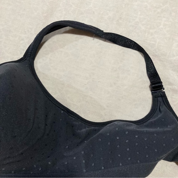 Bali Black Shaping and Support Bra with Light Padding - Picture 8 of 10